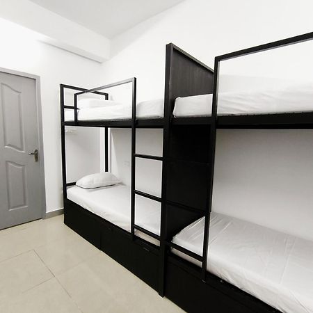 Hostel Stayzo Kochi Dış mekan fotoğraf