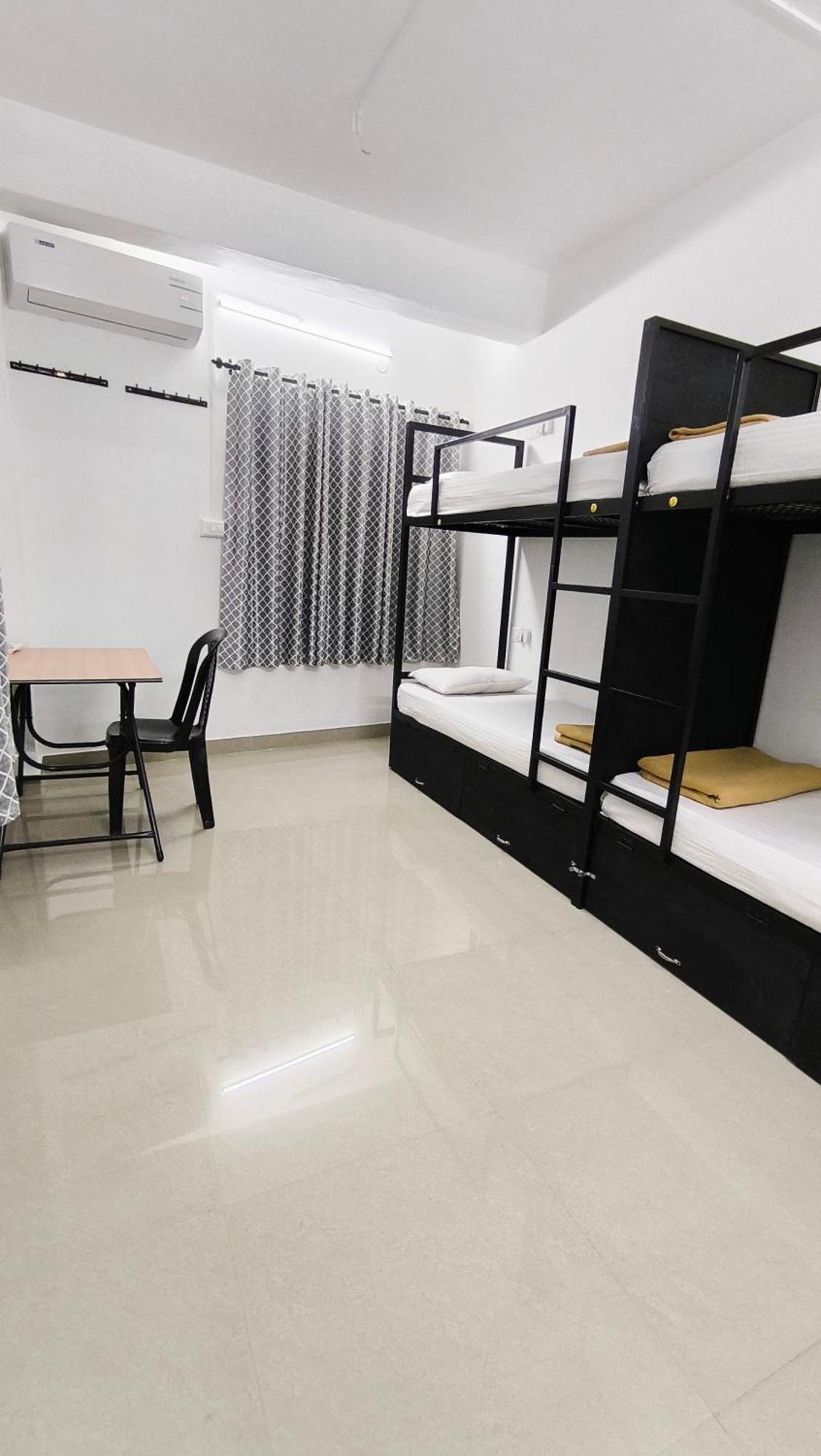 Hostel Stayzo Kochi Dış mekan fotoğraf