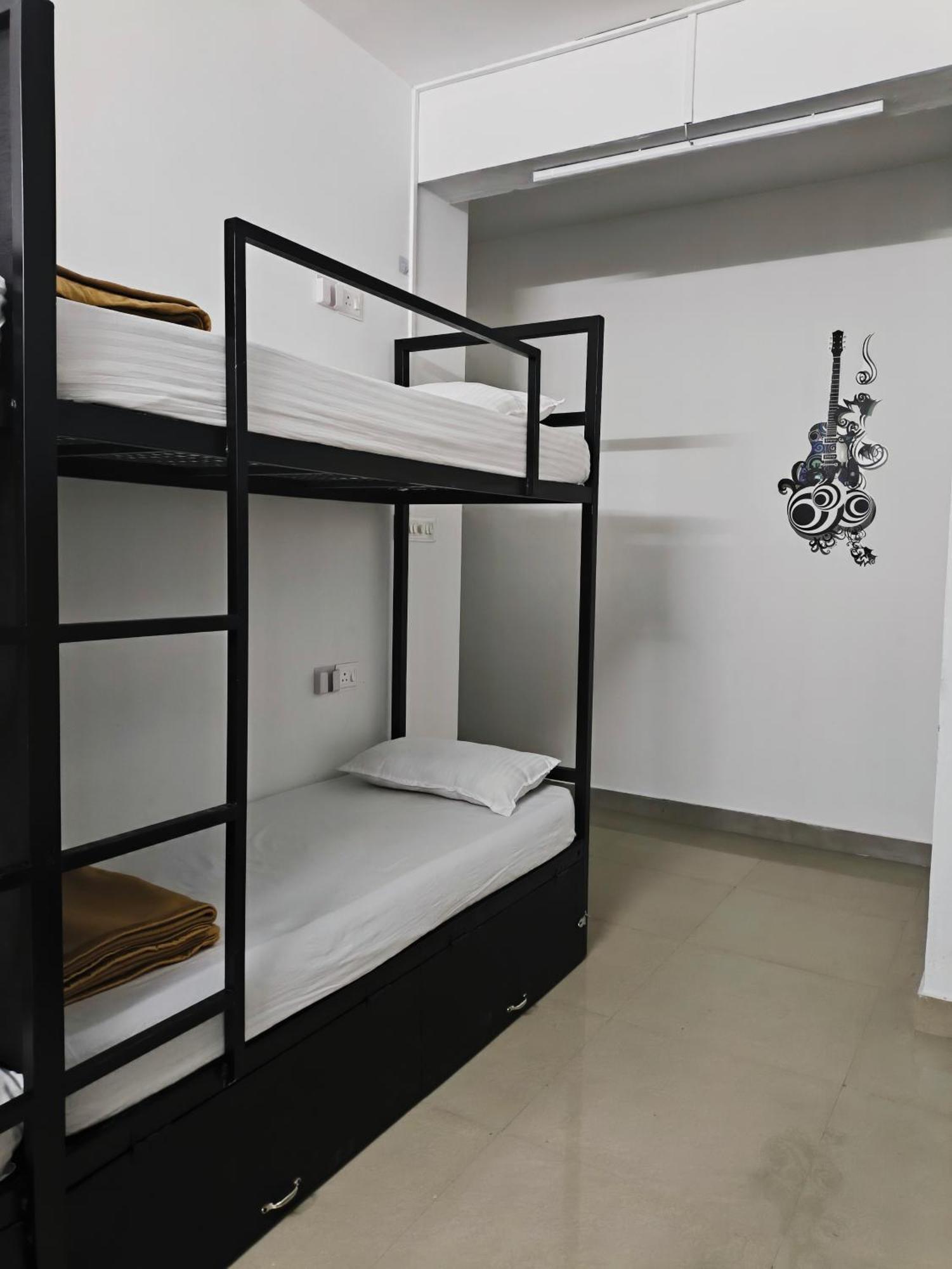 Hostel Stayzo Kochi Dış mekan fotoğraf