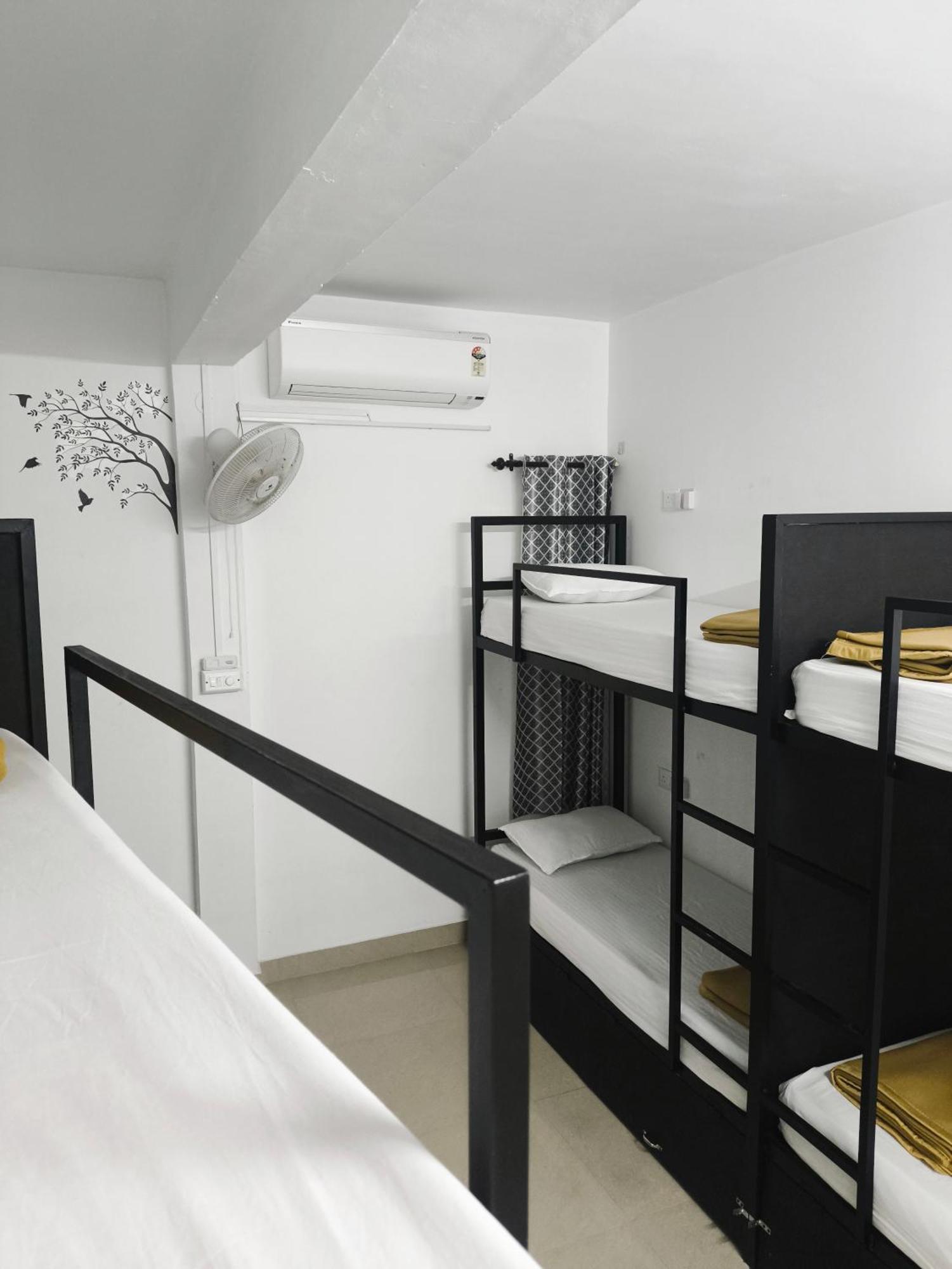 Hostel Stayzo Kochi Dış mekan fotoğraf