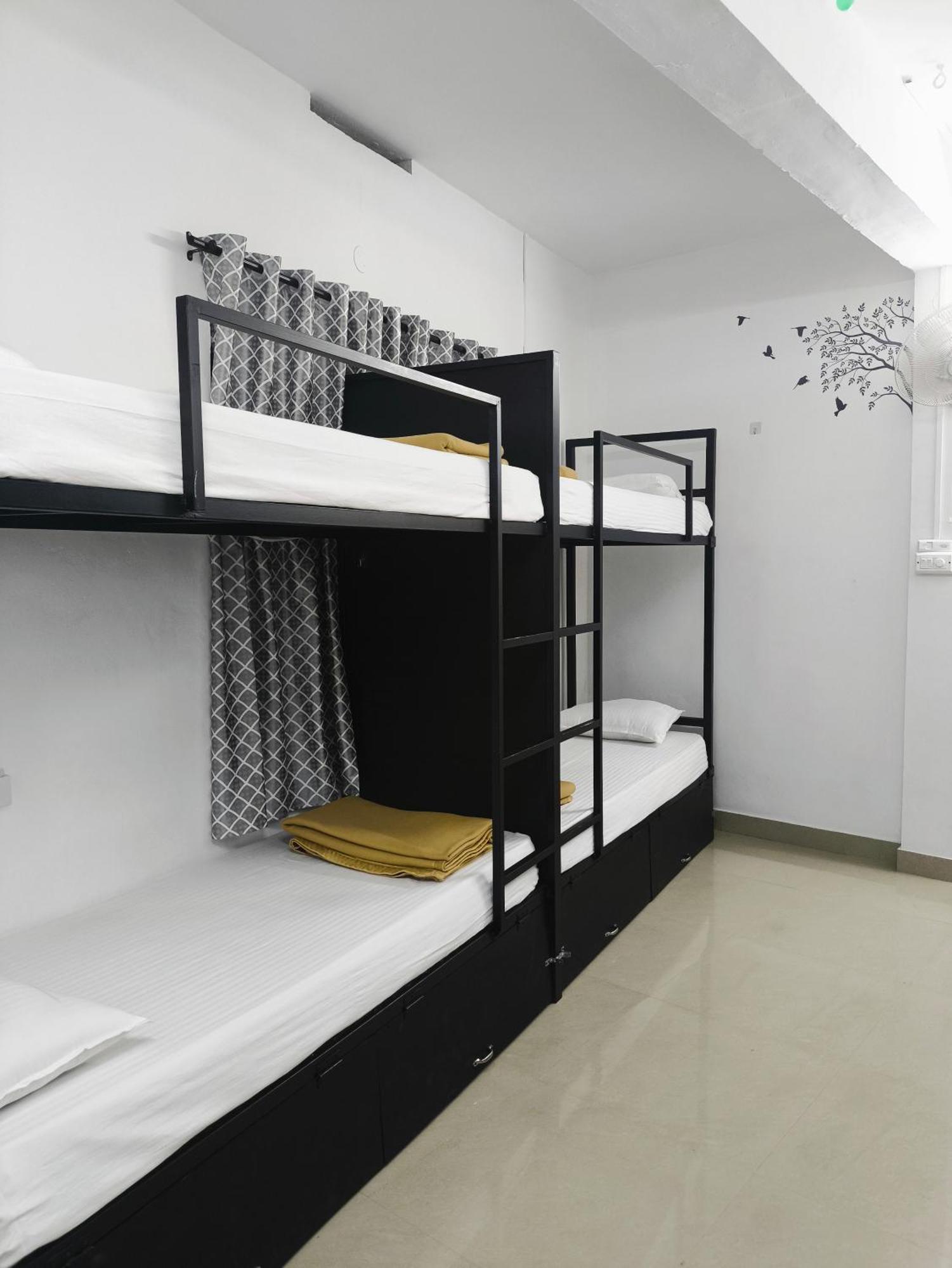 Hostel Stayzo Kochi Dış mekan fotoğraf