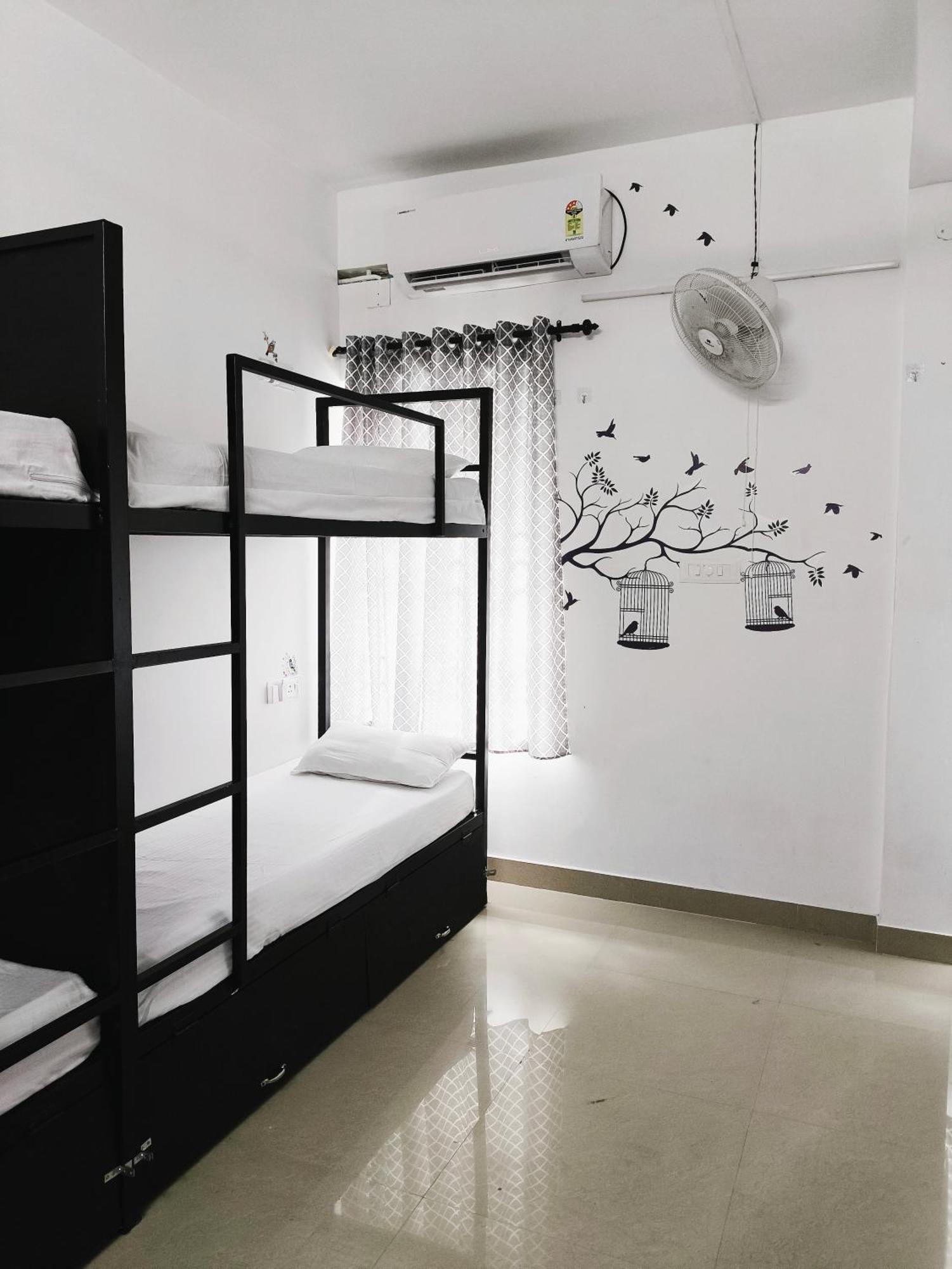 Hostel Stayzo Kochi Dış mekan fotoğraf
